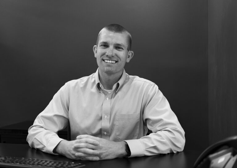 Illumis Global employee